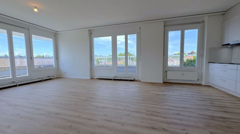 TOP Sanierte Moderne 4.5 Zimmer-Wohnung mit Fantastische Panoramaaussicht auf ganz Bern - Bild 3