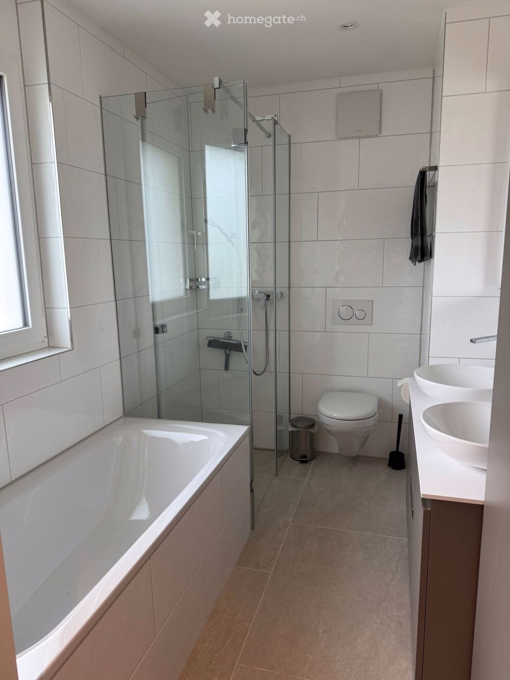 Untermiete: Moderne 4.5-Zimmer-Wohnung mit Seeblick in Küsnacht ZH - Bild 3