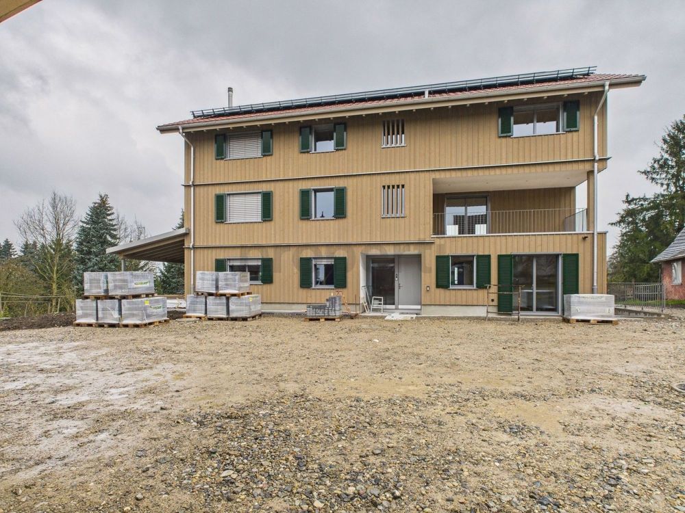 Neubau 4.5-Zimmer Maisonette Wohnung im Grünen in Sulgen - Erstbezug - Image 9