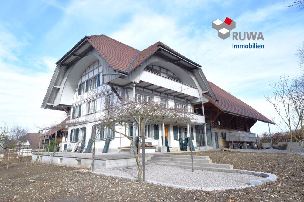 ERSTVERMIETUNG: Wunderschöne und grosse 4½ - Zimmer-Parterrewohnung in Höchstetten - Bild 1