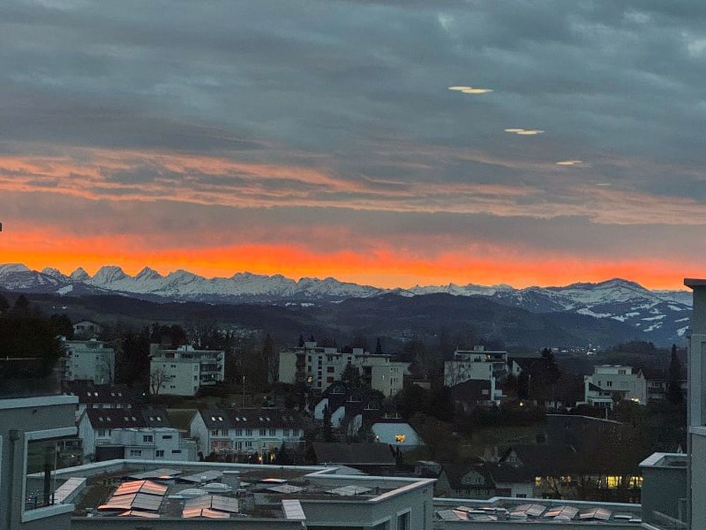 Wohnen und in Ruhe die Aussicht geniessen - Aussicht