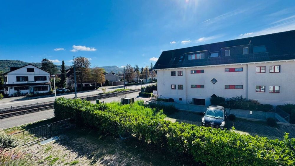 Moderne attraktive 2.5-Zimmer-Wohnung in Reinach - mit Balkon & eigenem Waschturm - Bild 10