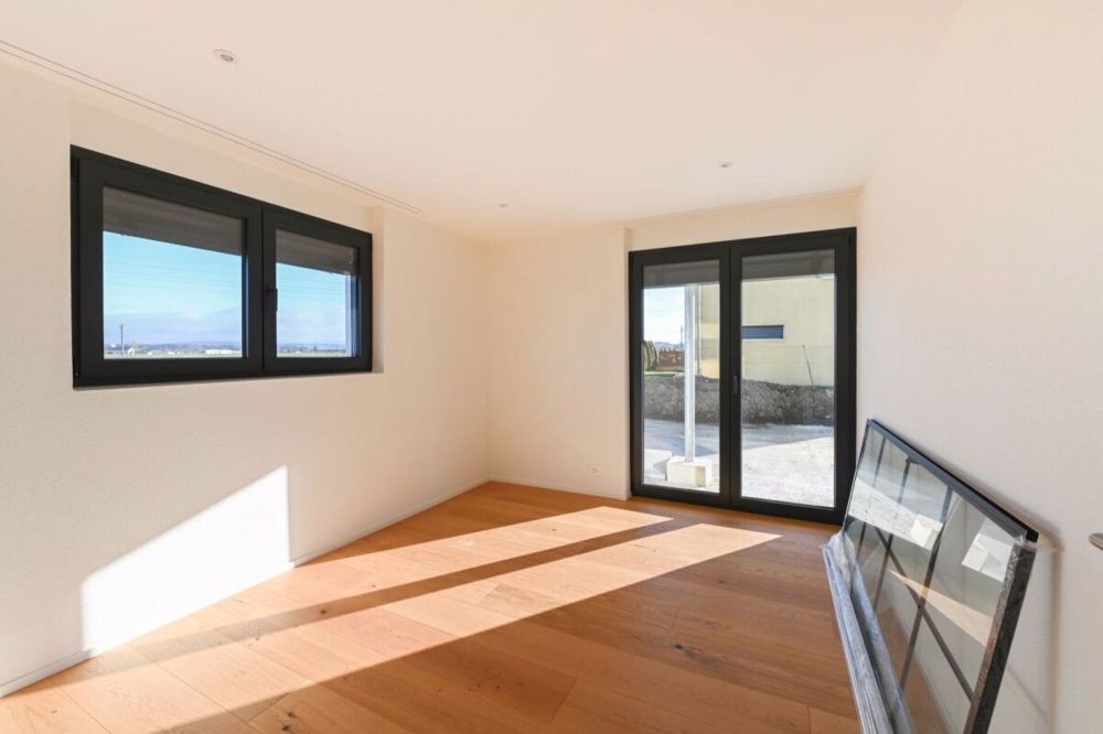 ERSTBEZUG - LUXURIÖSE 3.5-ZIMMER GARTENWOHNUNG - Bild 9