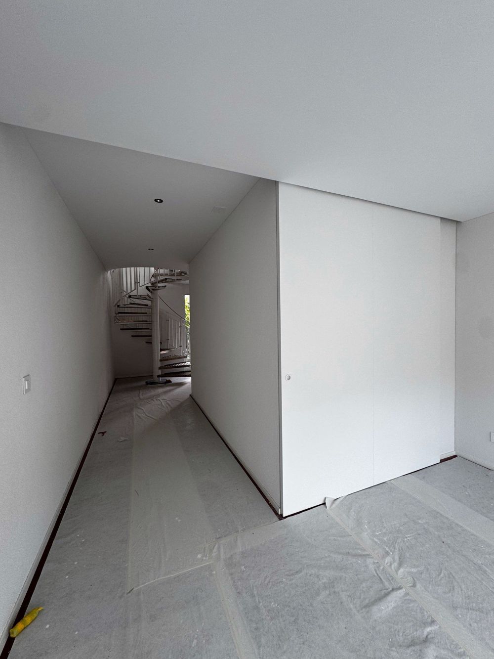 Moderne 2.5-Zimmer-Duplex-Wohnung mit Balkon in Luzern - Bild 7
