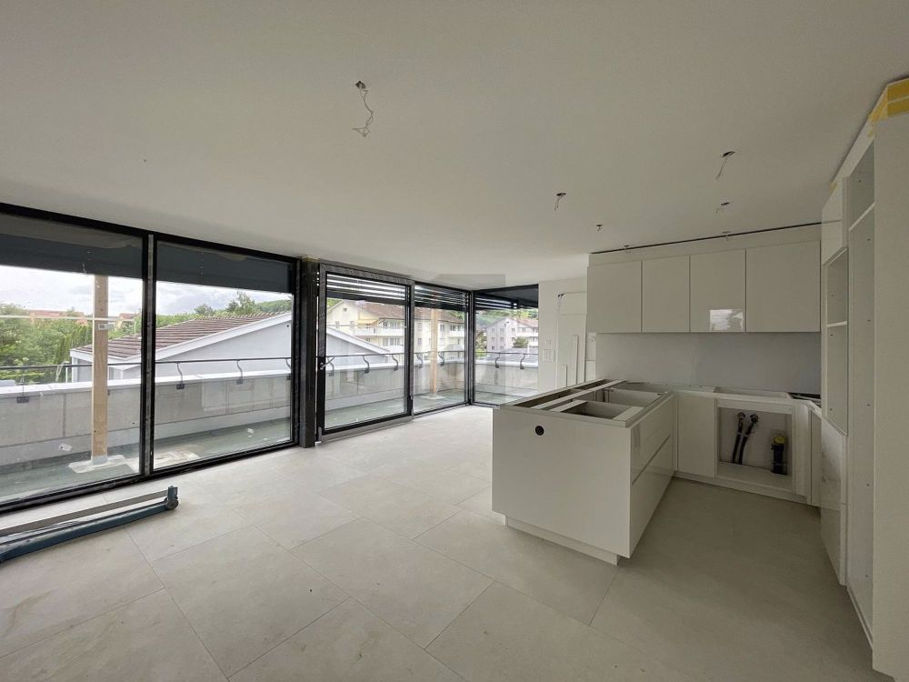MODERN MIT GROSSER TERRASSE - Bild 2