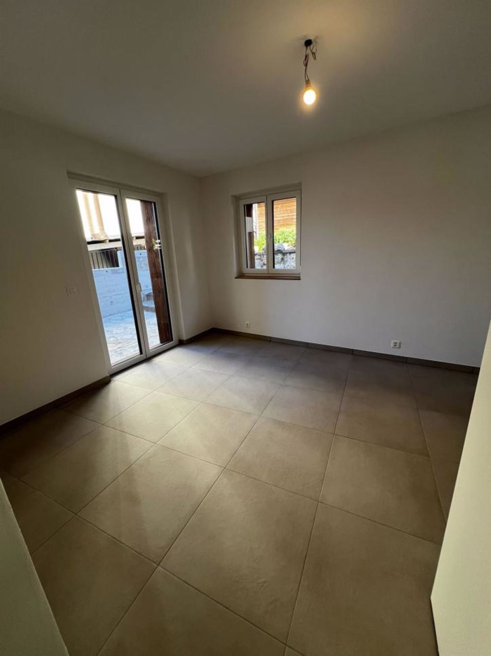GRANGE OLLON - 3.5 PIECES A LOUER A L'ANNEE - Bild 5