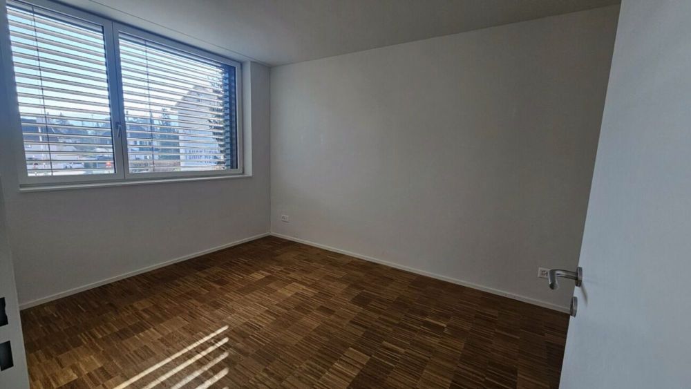 Neuwertige 3.5-Zimmerwohnung im 2.OG - Bild 9