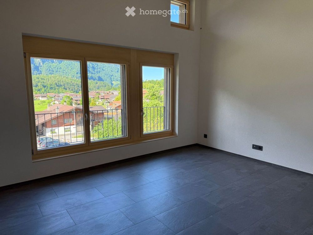 Erstvermietung: Moderne 3.5-Zimmer-Wohnung mit grosser Terrasse in Hofstetten b. Brienz - Bild 4