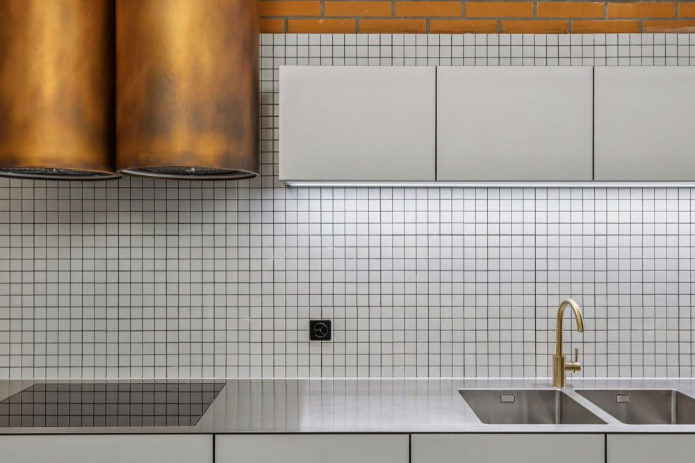 Exklusives 3.5-Zimmer-Designer-Loft – Papieri Cham - Bild 2