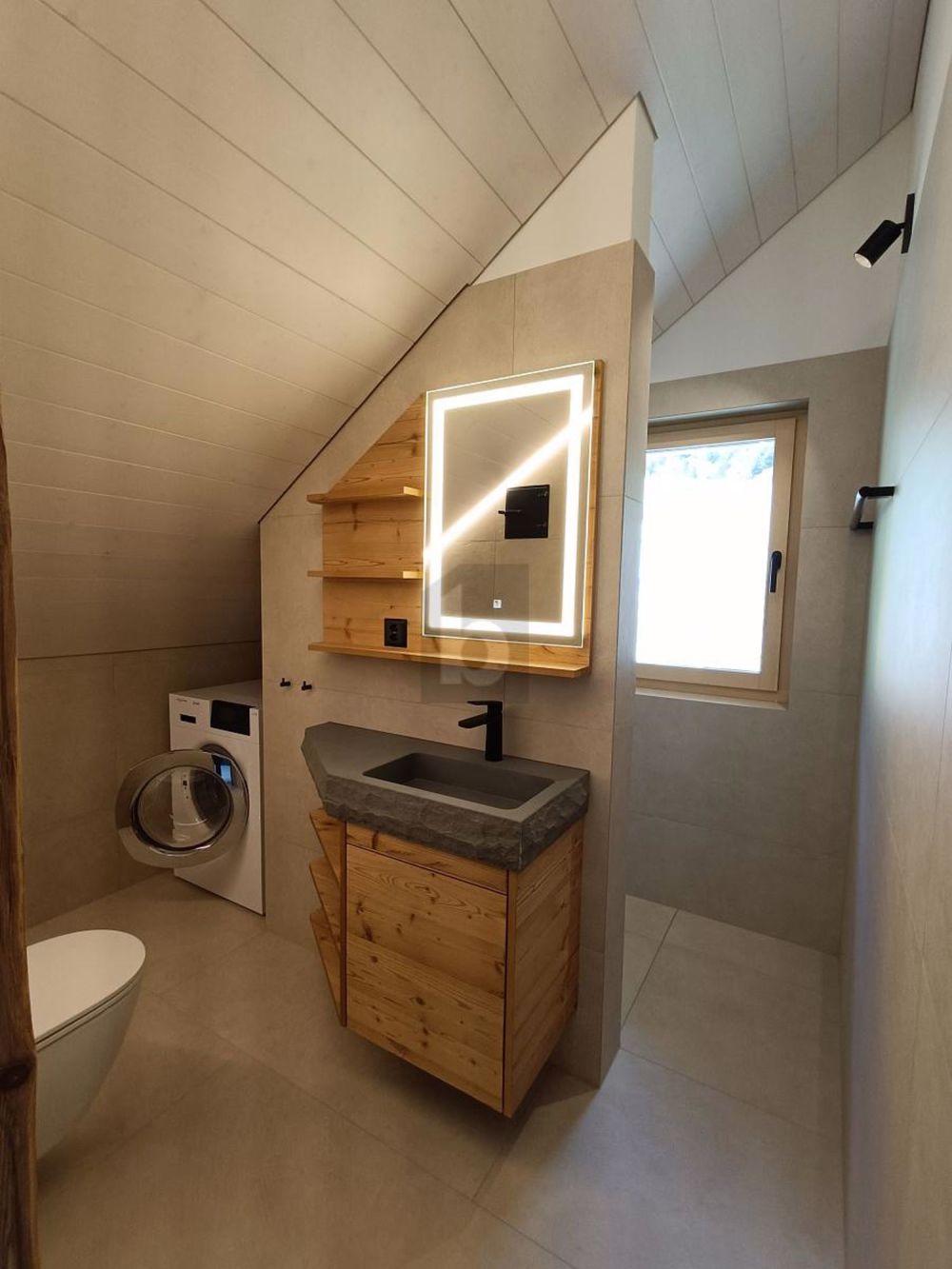 MIT TRAUMHAFTEM PANORAMA-BLICK! - Bild 3