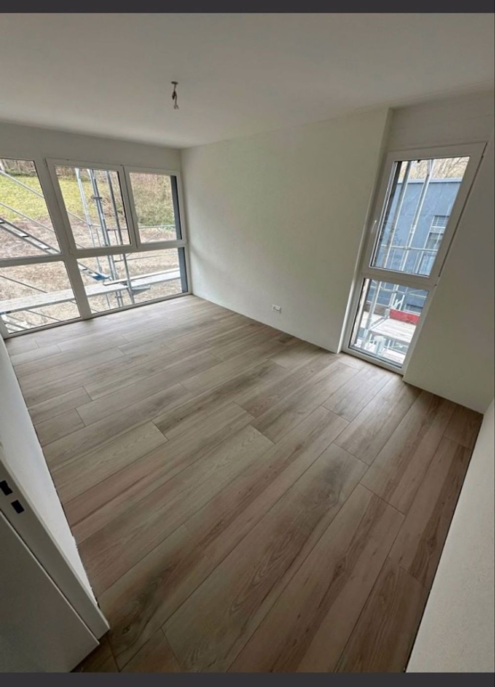 Traumhafte 3,5 Zimmer Wohnung an der Sihl - Bild 2