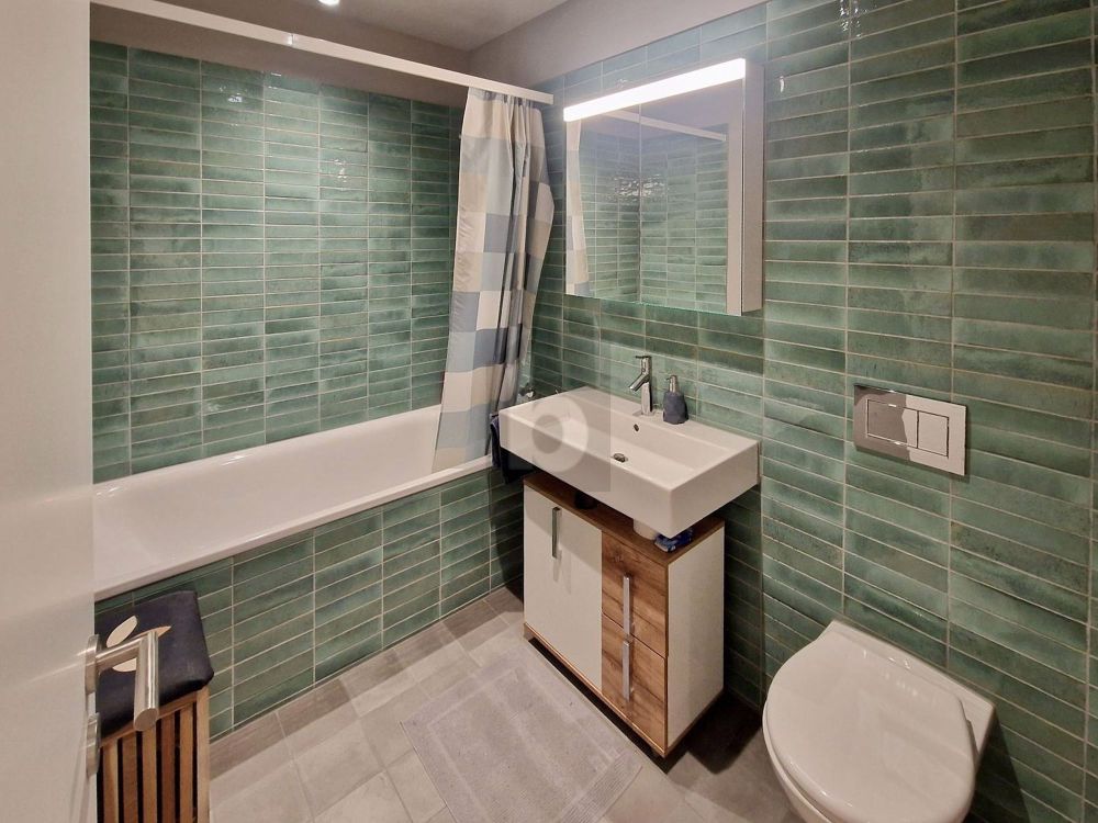 TOP MODERN MIT 2 GROSSEN LOGGIAS - Bild 5