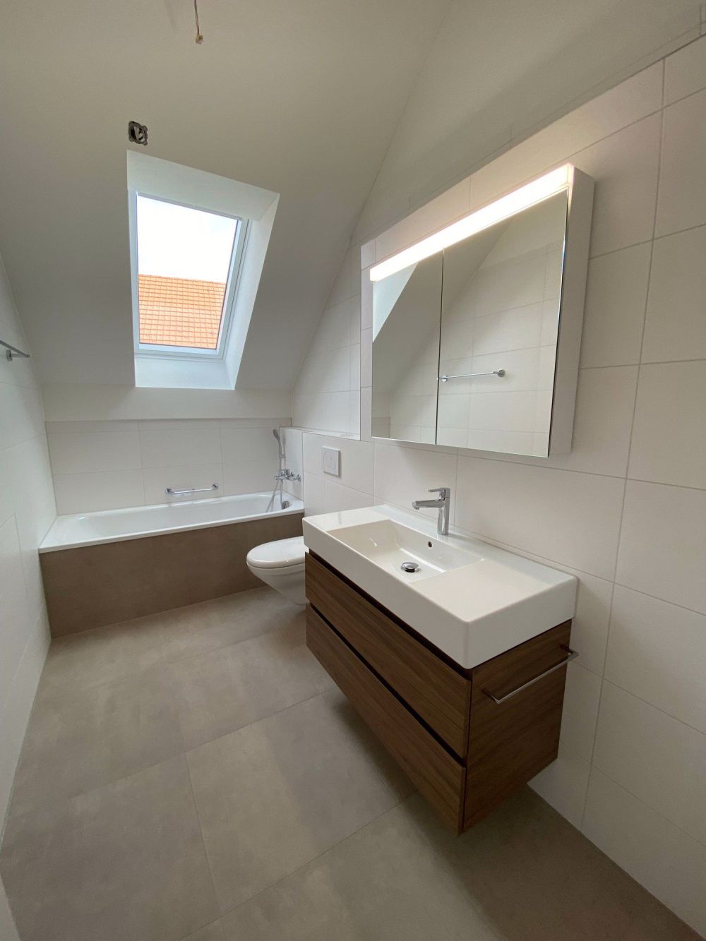 Erstbezug - 3.5-Zimmer-Wohnung mit Galerie - Bild 4