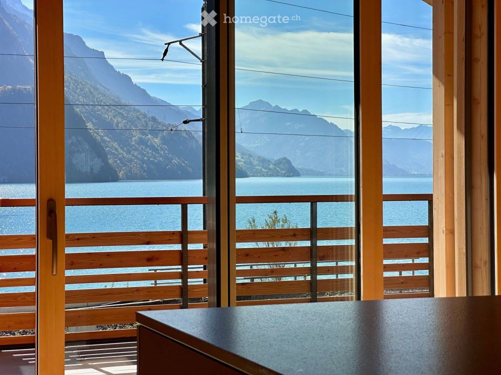 Exklusive Maisonette im Erstbezug – modernes Holzchalet mit Seepanorama und Loft-Charakter (WEST) - Bild 2