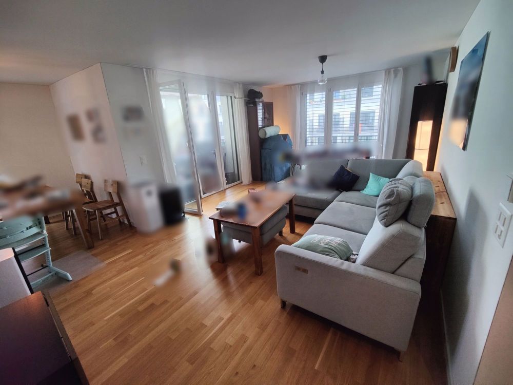 Grosszügige, helle und preiswerte 4.5 Zimmer Familienwohnung im Neubau im Zentrum von Regensdorf - Bild 1