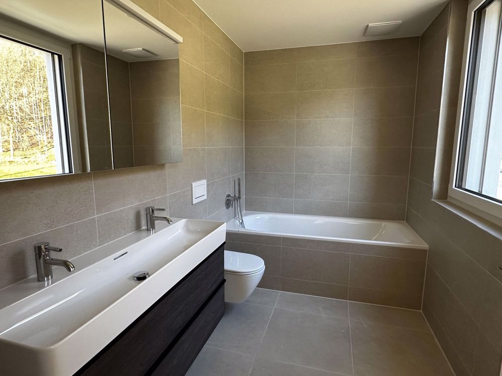Idyllisches Wohnen - Erstvermietung moderner 4.5-Zimmmer-Wohnung mit grosszügigem Balkon - Bild 7