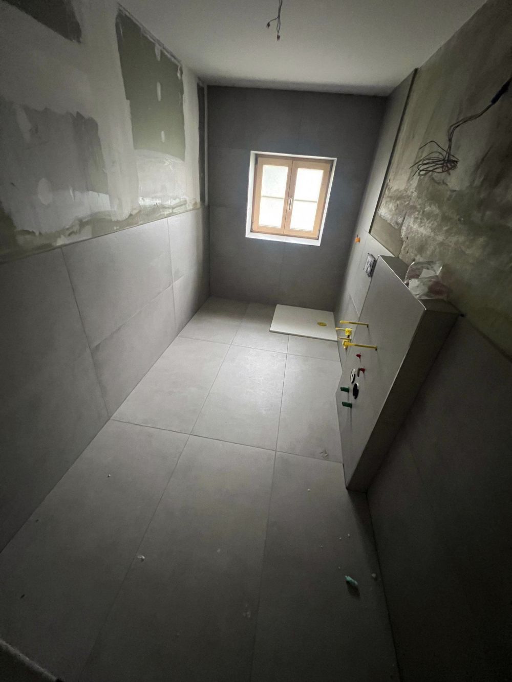 Neu Sanierte 2,5-Zimmer-Wohnung in Hofstetten – Moderner Wohnkomfort in ruhiger Lage - Bild 3
