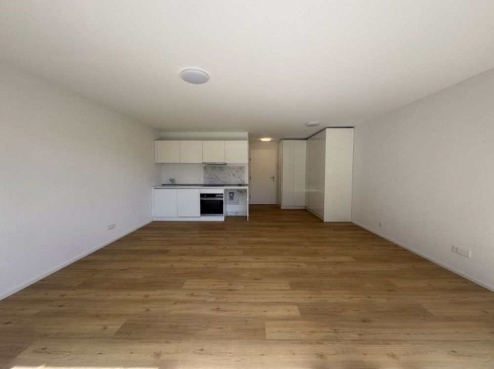 Wunderschöne 3.5 Zimmerwohnung im 1. OG - sofort verfügbar - Bild 3