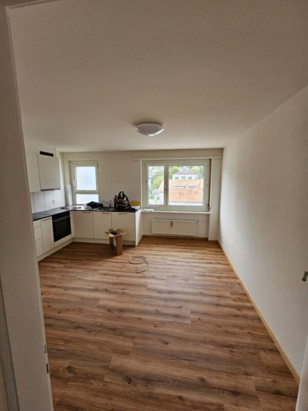 Neu renovierte 5.5 Zimmerwohnung - Bild 2