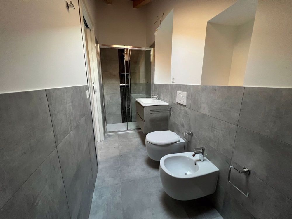 Modernes Duplex mit 2.5 Zimmern in Roveredo - Bild 6