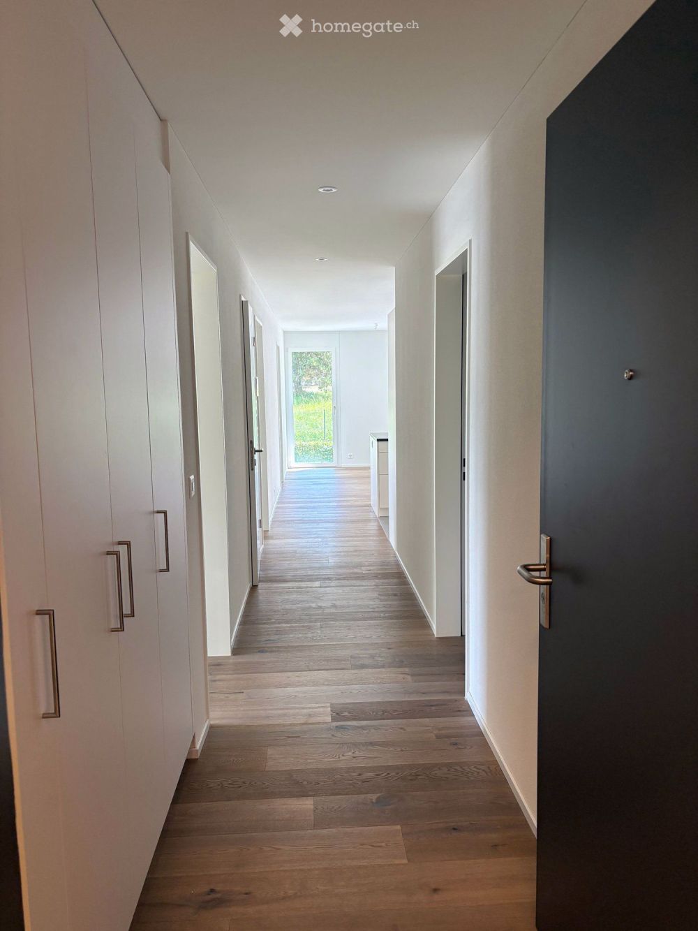 Moderne 4.5-Zimmer-Wohnung in Rüti ZH - mit Komfort und 2 Tiefgaragenplätzen - Bild 3