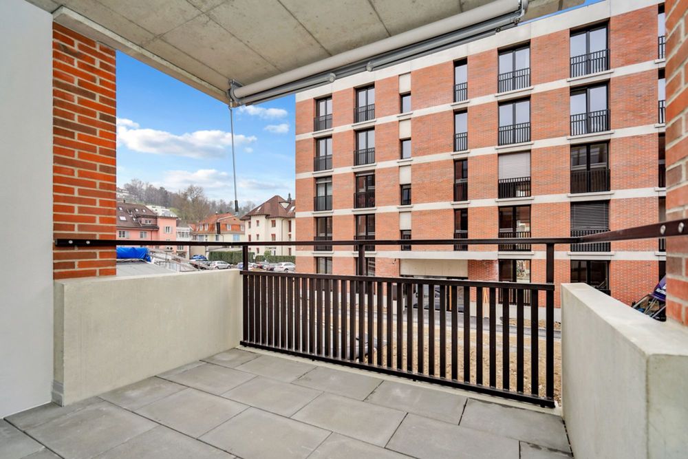 Färbi Zofingen 2.5-Zimmerwohnung 2.OG - Loggia