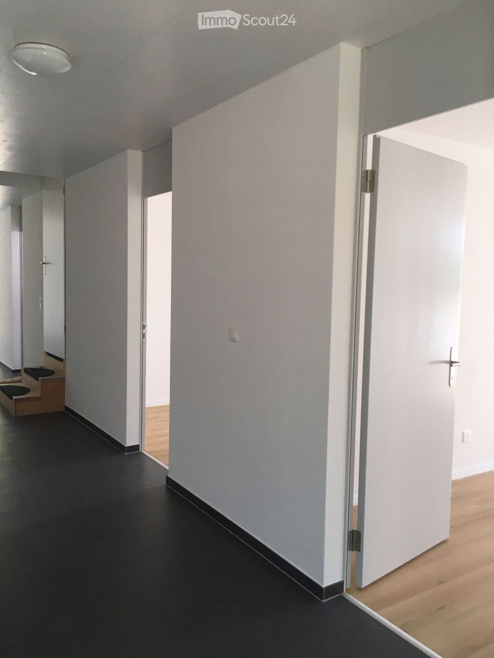 Frisch sanierte 4.5-Zimmerwohnung mit Aussicht – direkt am Moossee - Bild 10