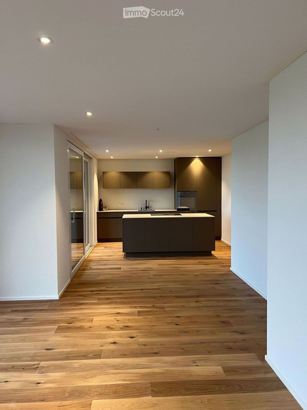 Exklusive 4.5-Zimmer-Gartenwohnung in Selzach – Wohnen mit Stil und Komfort - Bild 2