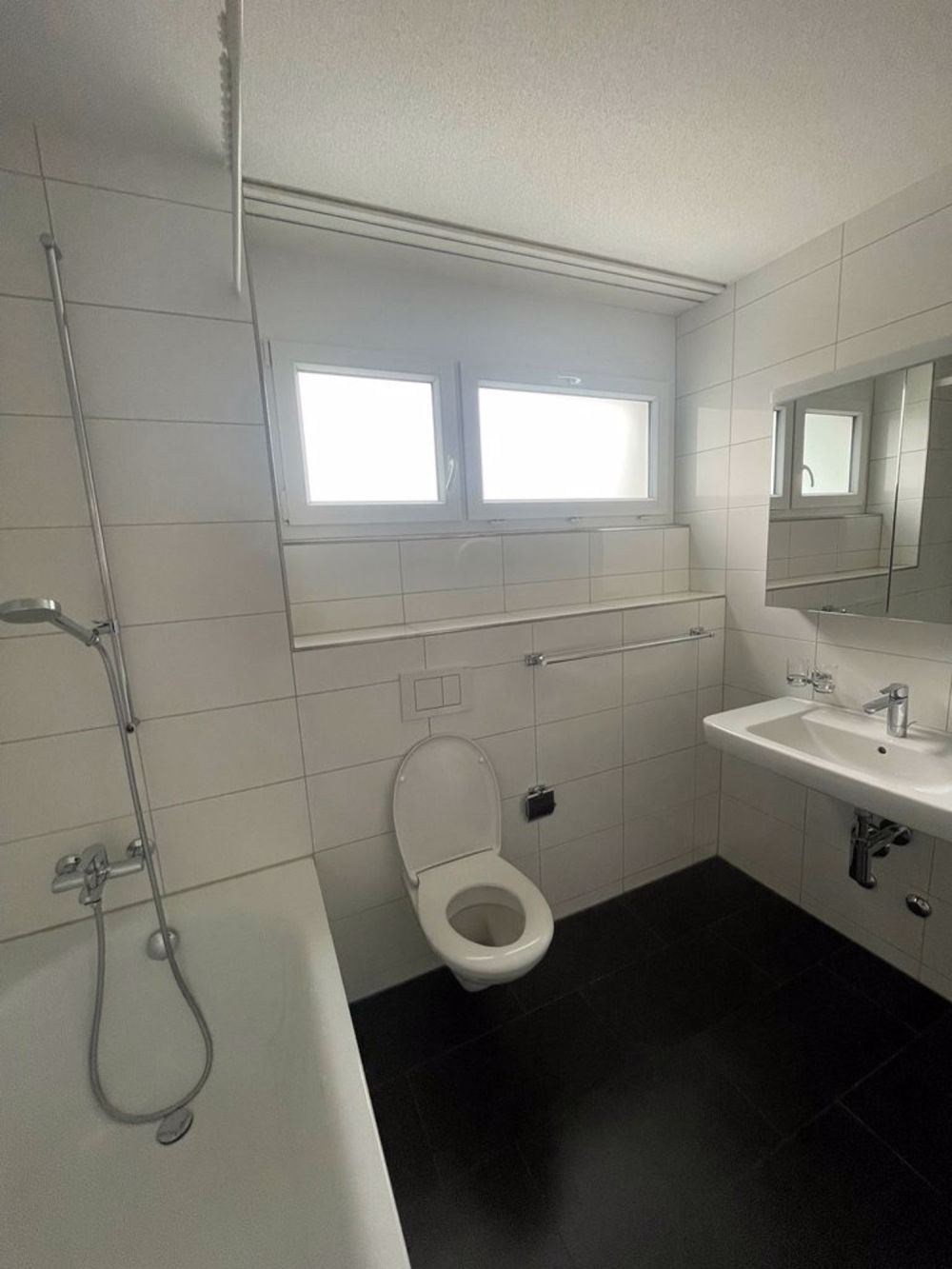 Ihre neue Wohnung mit dem gewissen extra! - Badezimmer.jpg