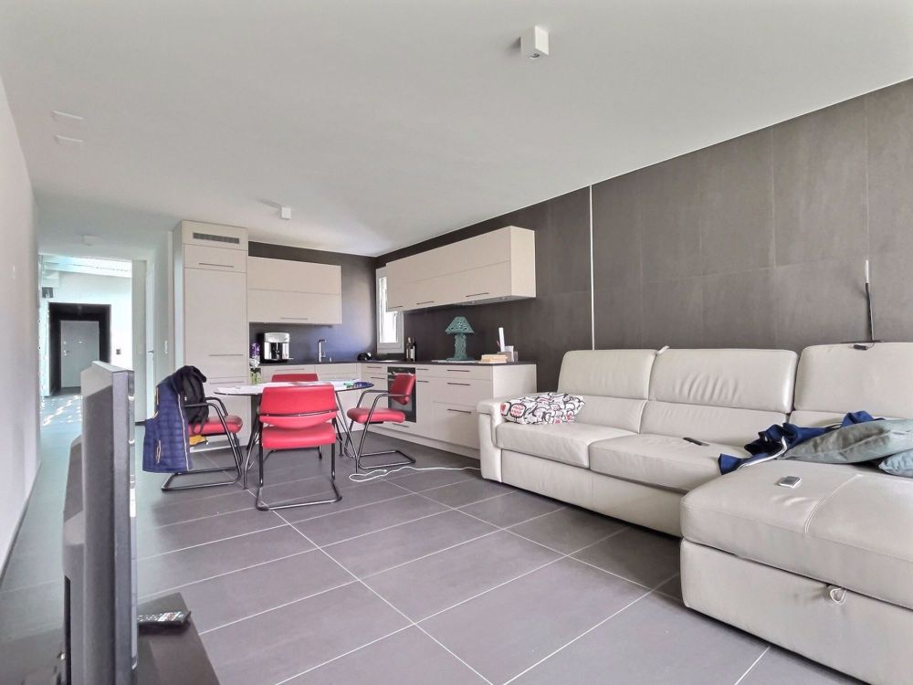 Modernes Doppelhaus, ungewöhnlich - Zu vermieten - Duplex, 4.5 pièces, 150.00 m2