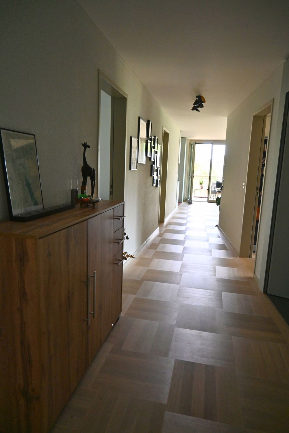 4½ ZI-WOHNUNG IN THALWIL (ZH), MÖBLIERT, TEMPORÄR - Bild 3
