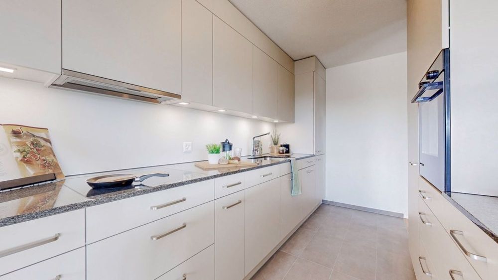 ERSTVERMIETUNG - Wohnen im sanierten Holenacker - 3.5-Zi-Whg-in-Bern-Kui?che-2.jpg