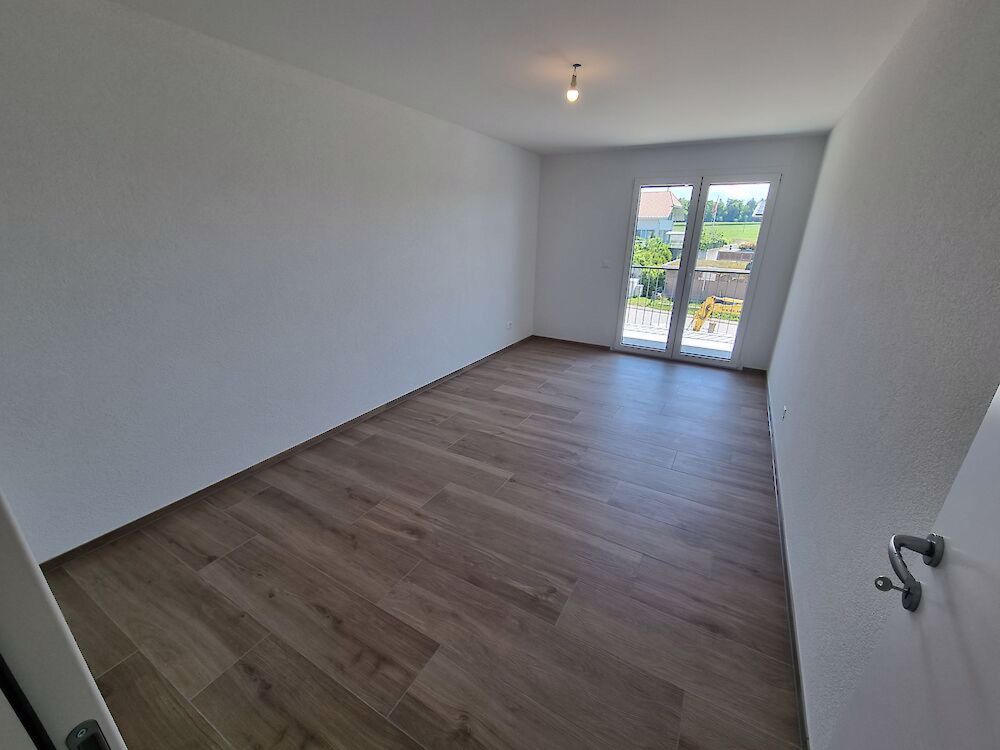 Modernes Reihenhaus in grüner Umgebung - Bild 6