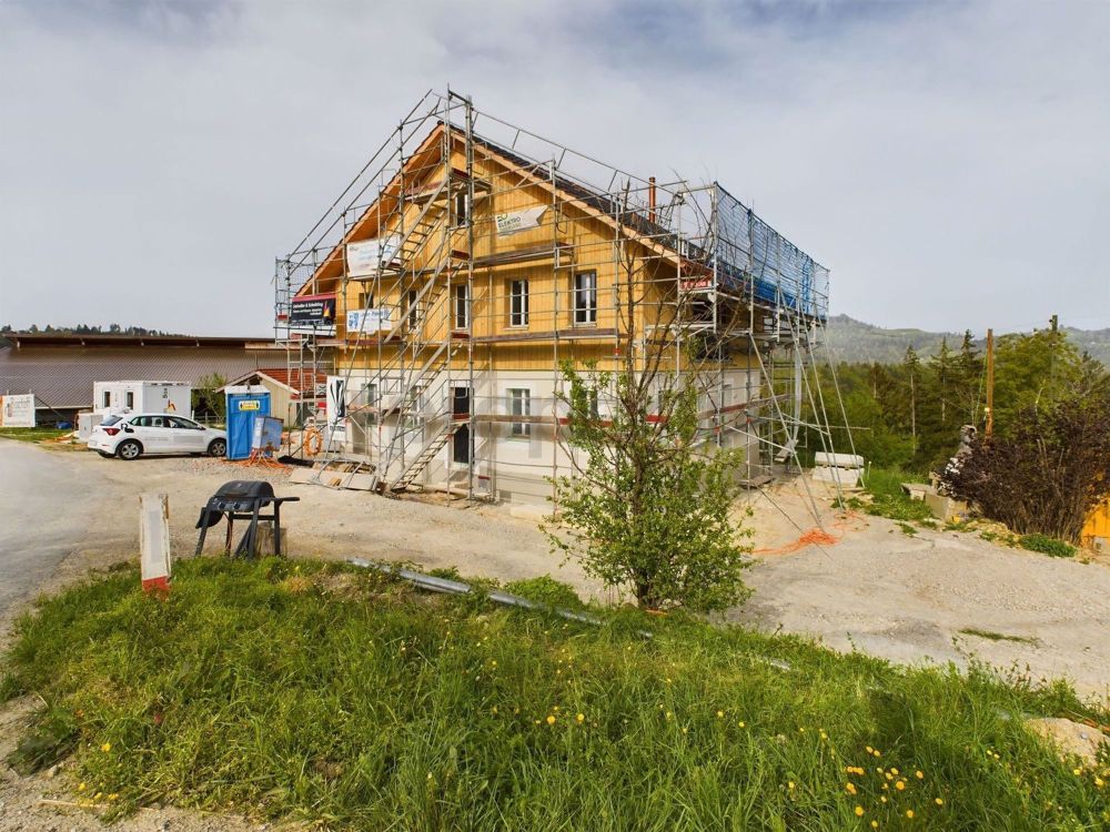 Gemütliche Dachwohnung in Bauma, Kanton Zürich - Image 1