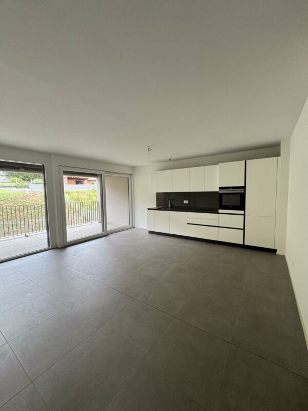Monteggio | 3.5 Neu | Miete 1'320 | Nebenkosten 180 | Parkplatz 100 - Bild 1