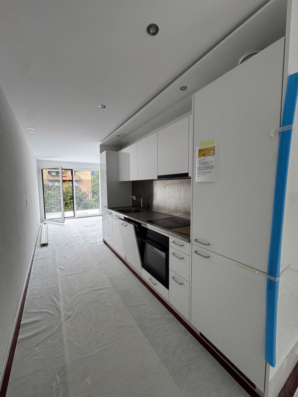 Moderne 2.5-Zimmer-Duplex-Wohnung mit Balkon in Luzern - Bild 11