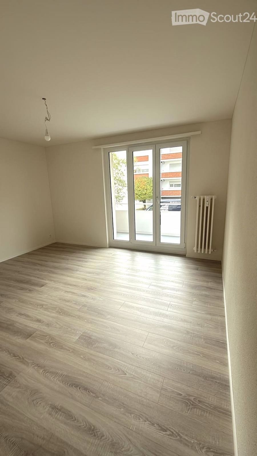 Erstbezug nach kompletter Sanierung - 4-Zimmer-Wohnung mit Balkon in Horw - Bild 8