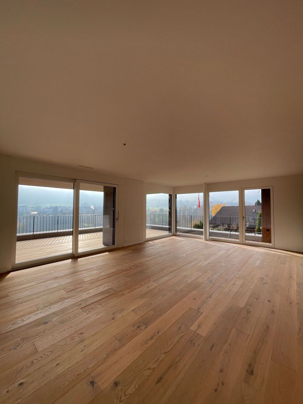 Neubau Attikawohnung mit Blick auf Pilatus und Rigi - Bild 6