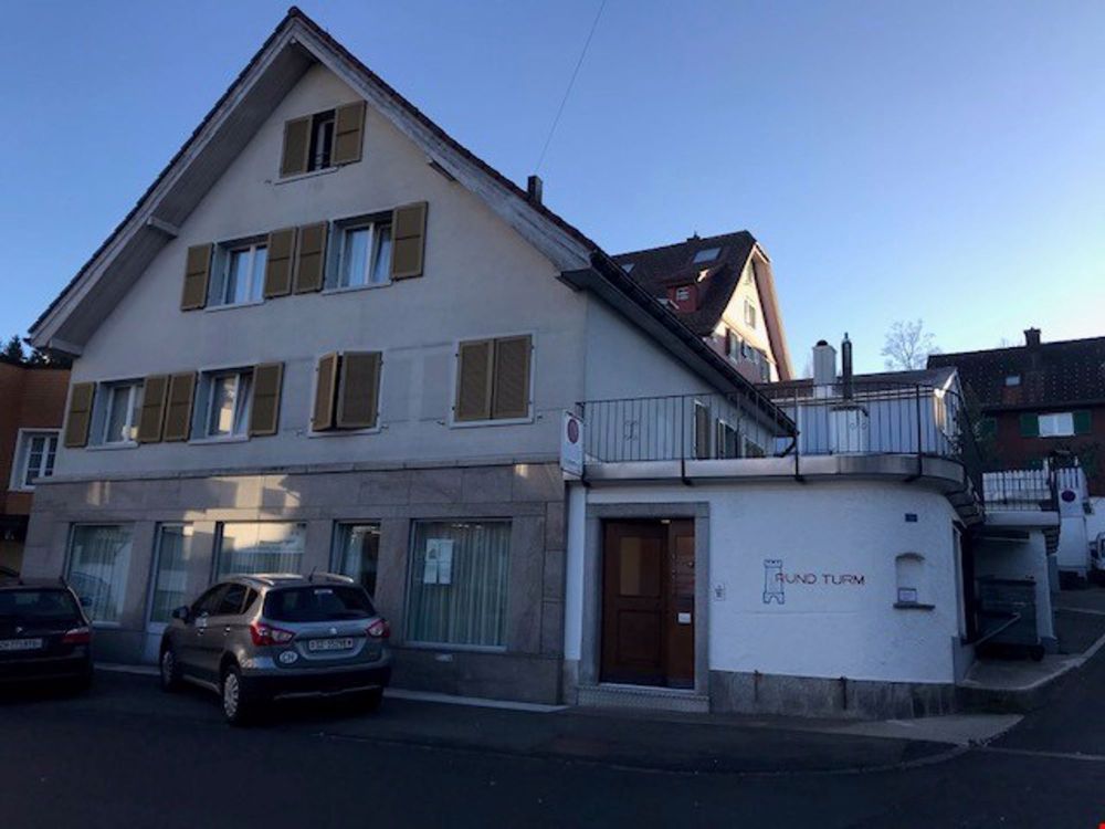 Charmante 2-Zimmer-Wohnungen im Dorfkern Einsiedeln - Bild 1
