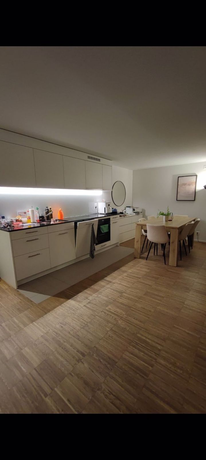 Moderne 1.5 Zimmer-Wohnung mit Balkon beim Emmencenter - Bild 3