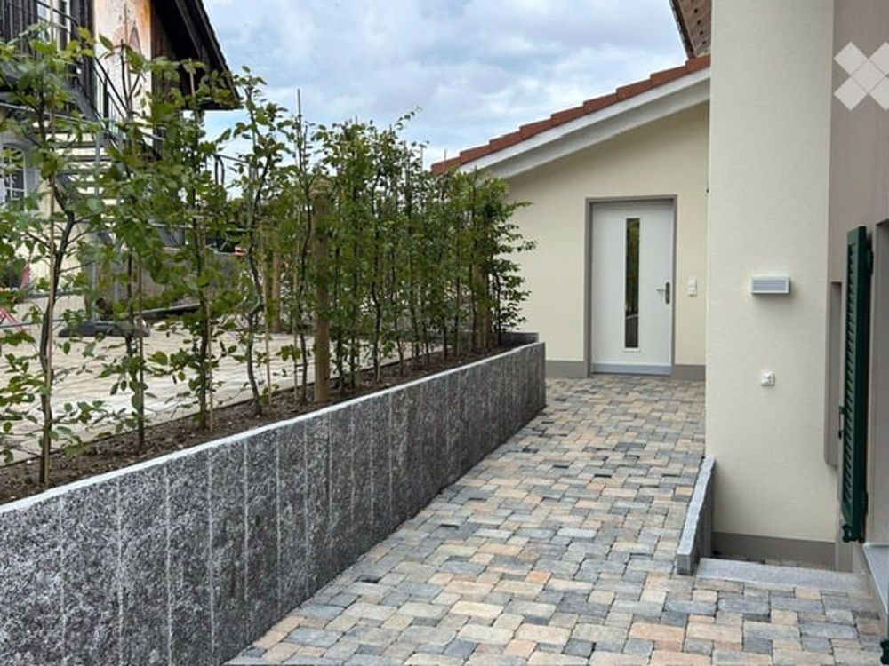 Nigelnagelneues Landhaus mit Parkplätzen und kleinem Park, 15 Autominuten vom Bellevue ZH entfernt - Bild 3
