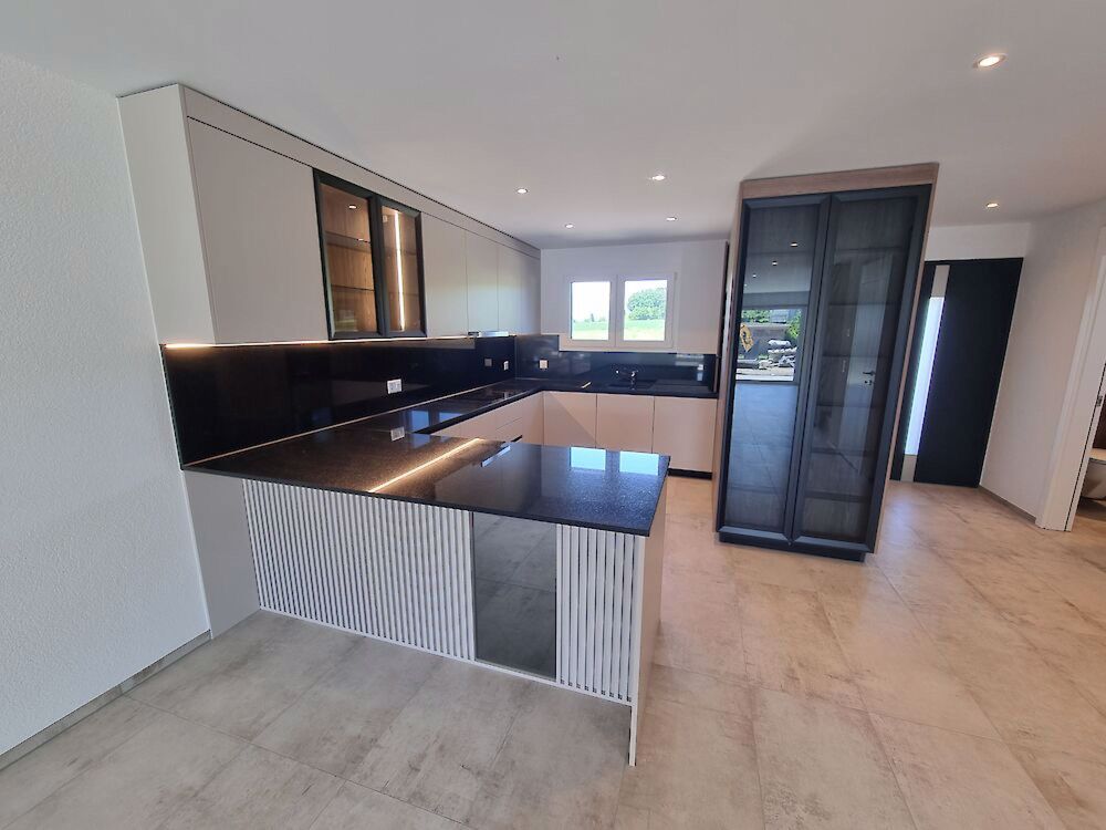 Modernes Reihenhaus in grüner Umgebung - Bild 3