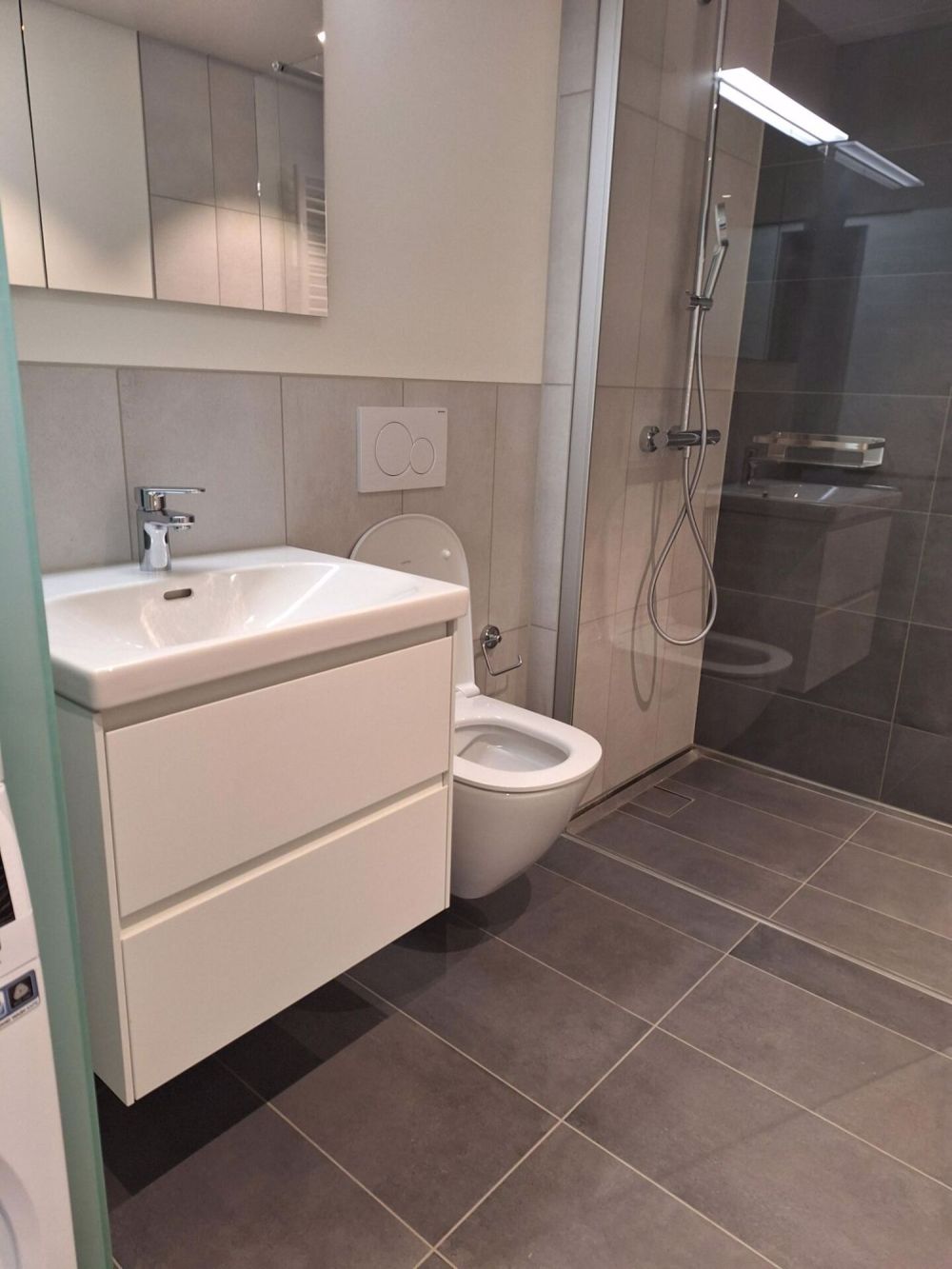 Erstvermietung: 2.5 Zimmerwohnung mit 61m2 - Bild 4
