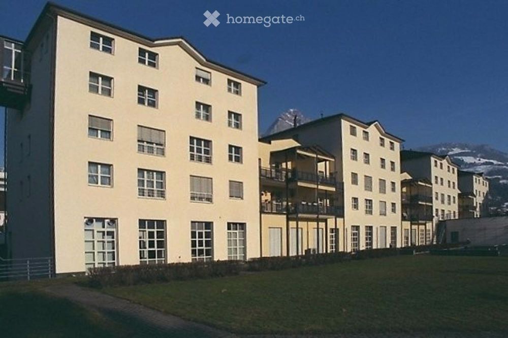 Charmante 3.5 Zimmerwohnung in Schwyz mit Lift und zentralem - Bild 1