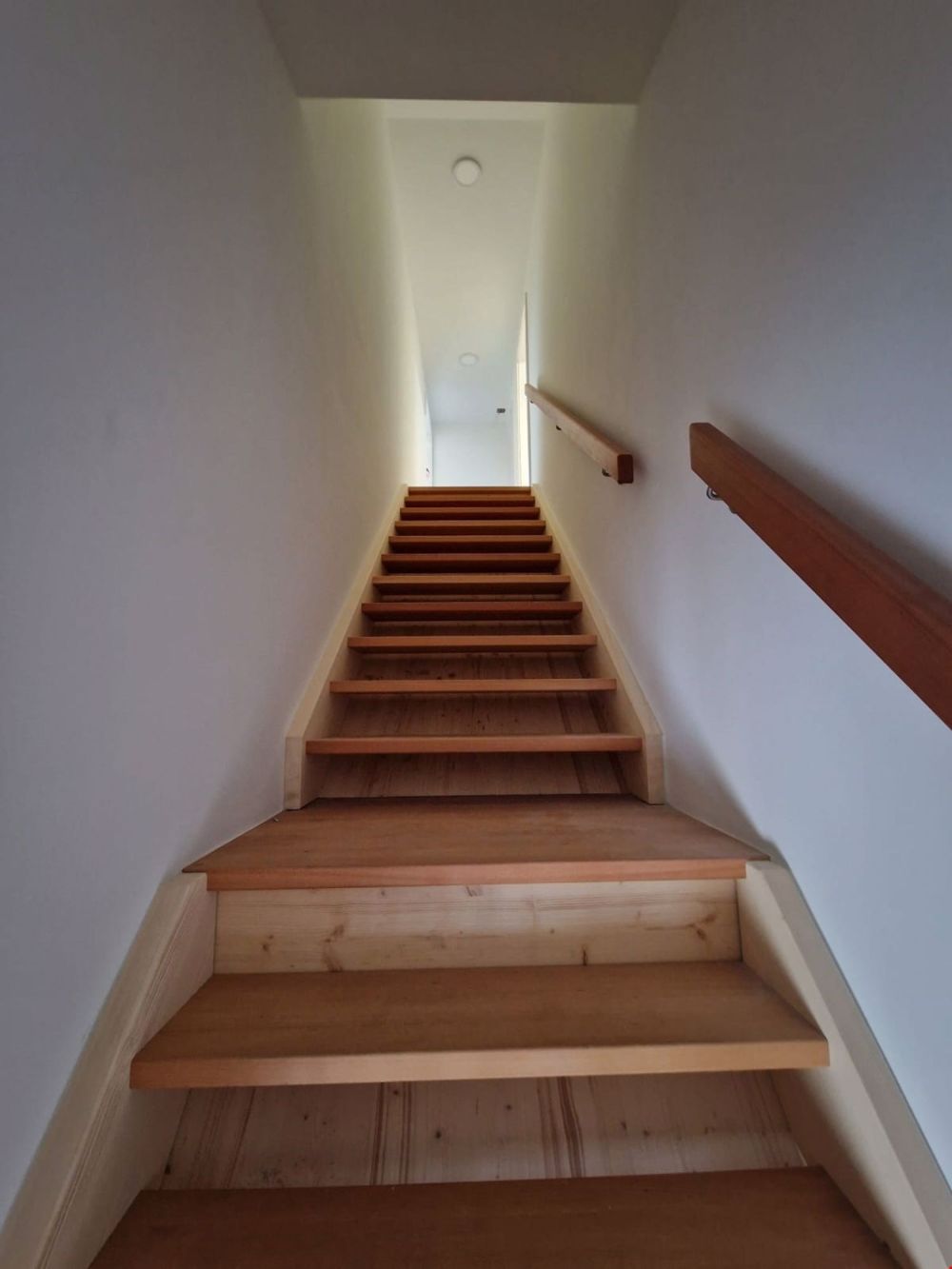 Dachwohnung Hocheinfahrt Bauernhaus - Bild 3
