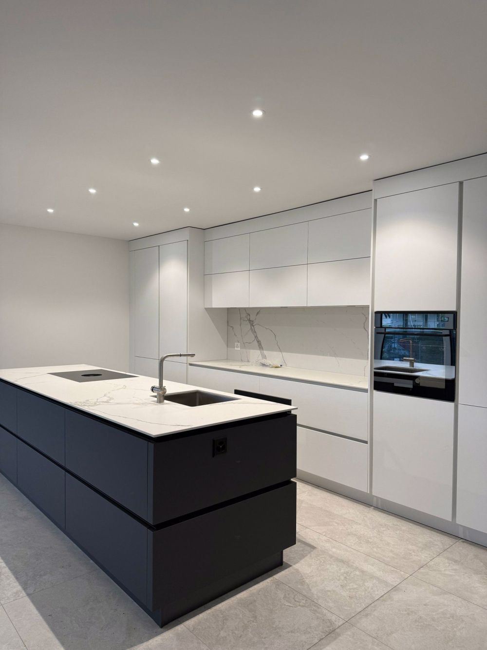 Neubau: 4.5-Zimmerwohnung mit grossem Balkon und Tiefgaragenplatz in Däniken - Bild 1