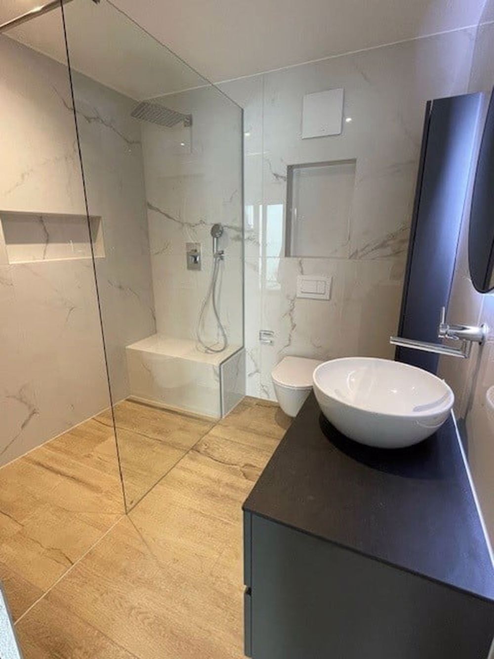 Magnifique appartement de 4,5 pièces avec vue panoramique à Neuchâtel - Bild 9