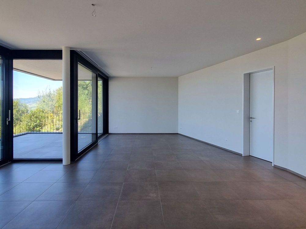 Terrassenwohnung an Top Panorama Lage mit unverbaubarer Berg- und Seesicht - Bild 10