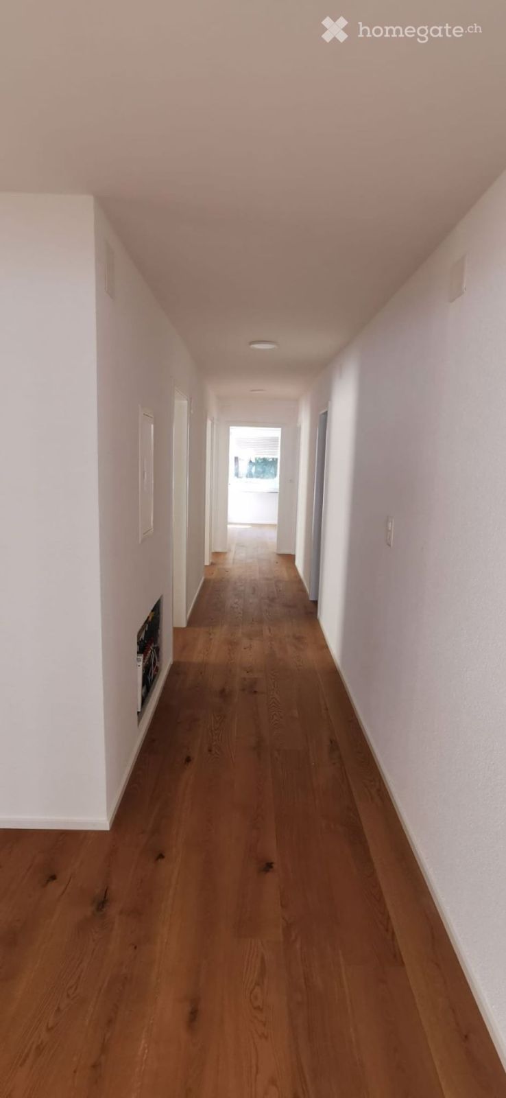 Grosszügige 5.5-Zimmer-Wohnung mit Kamin und grosser Doppelgarage in Brig, 5 min bis Bahnhof - Bild 9