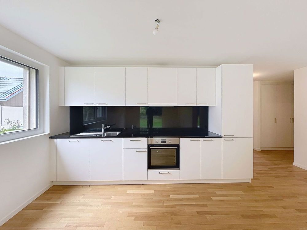Wohnung mit 4,5 Zimmern und eigenem Garten von 154m2 - Bild 4